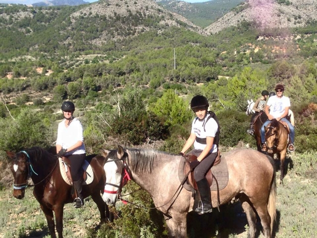 A caballo entre los montes